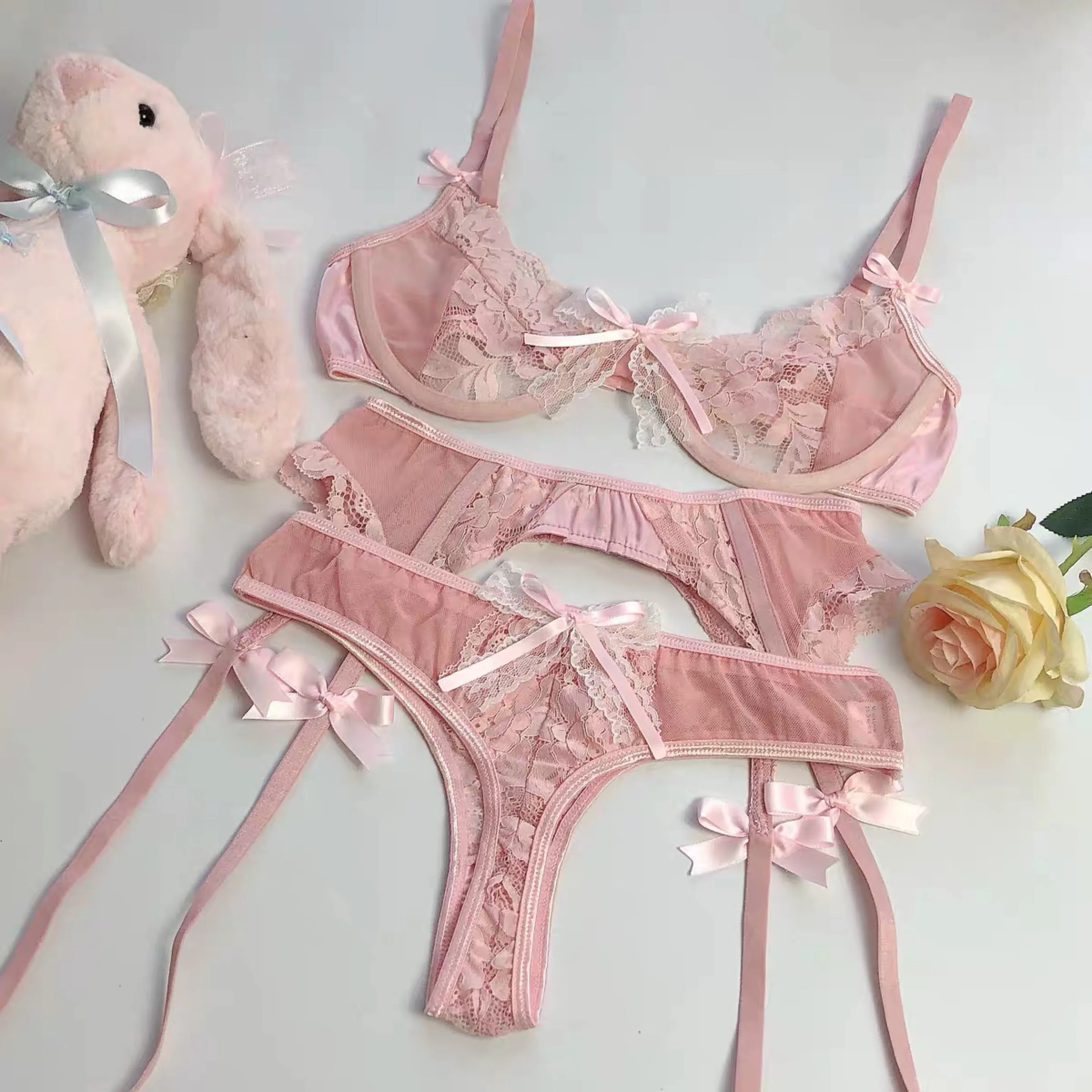 [Handmade Lingerie] Soft Rose Lingerie Set