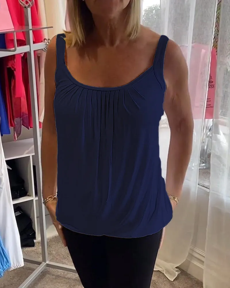 Pleated solid casual sleeveless top