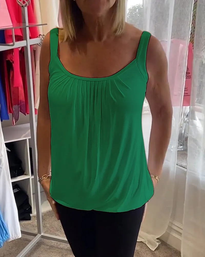 Pleated solid casual sleeveless top