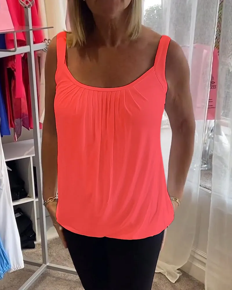 Pleated solid casual sleeveless top