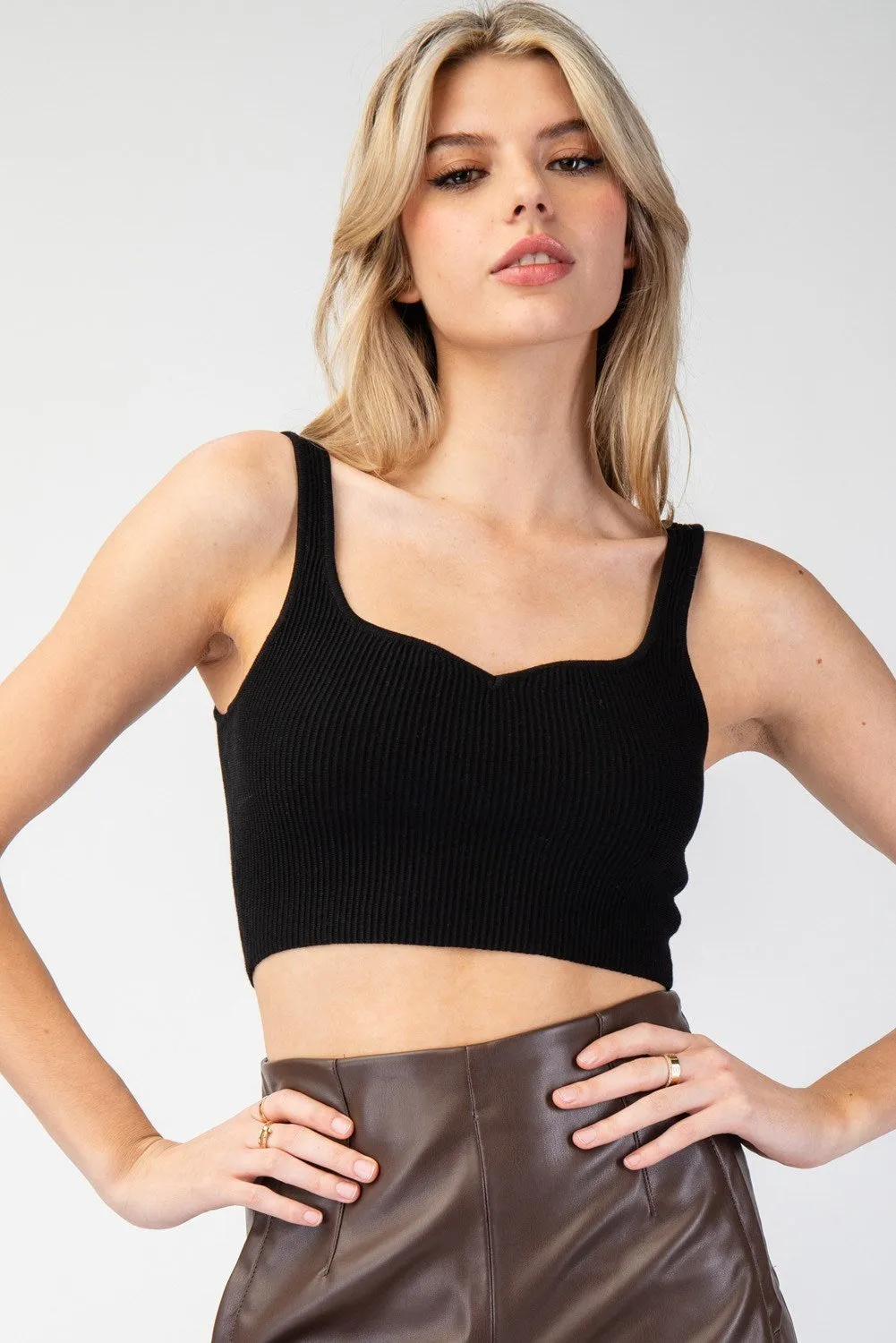 Sweetheart Ribbed Crop Tank - Black